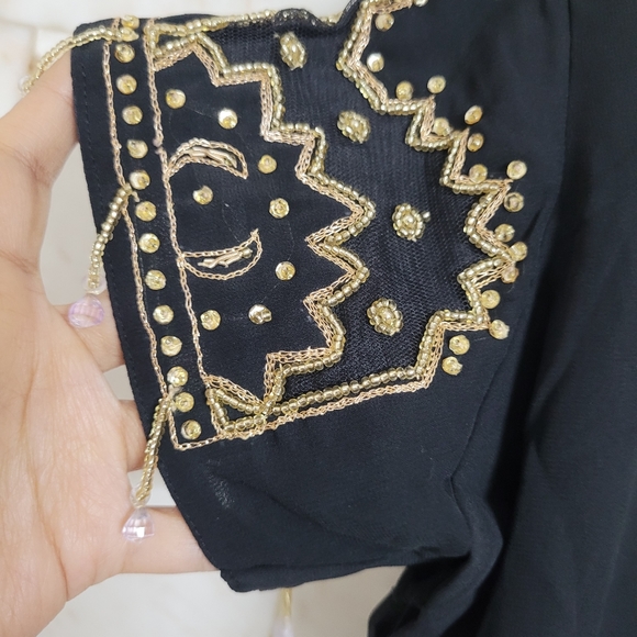 Embellished Black Saree with Blouse - Picture 14 of 17